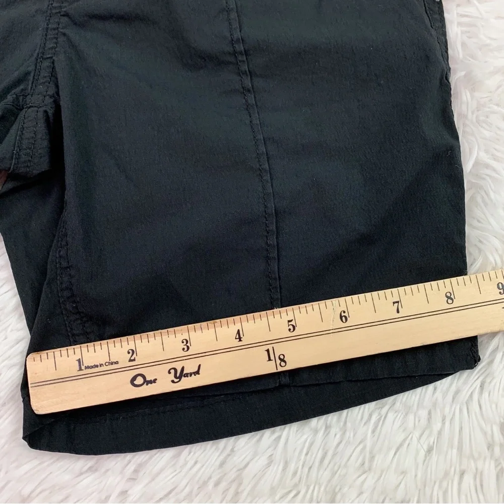 Gap‎ boy's chino shorts in black elastic waist